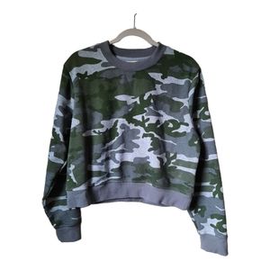 ❤️ Brooklyn Cloth, Woman long sleeves sweaters, Crewneck, Size L, Camo p…